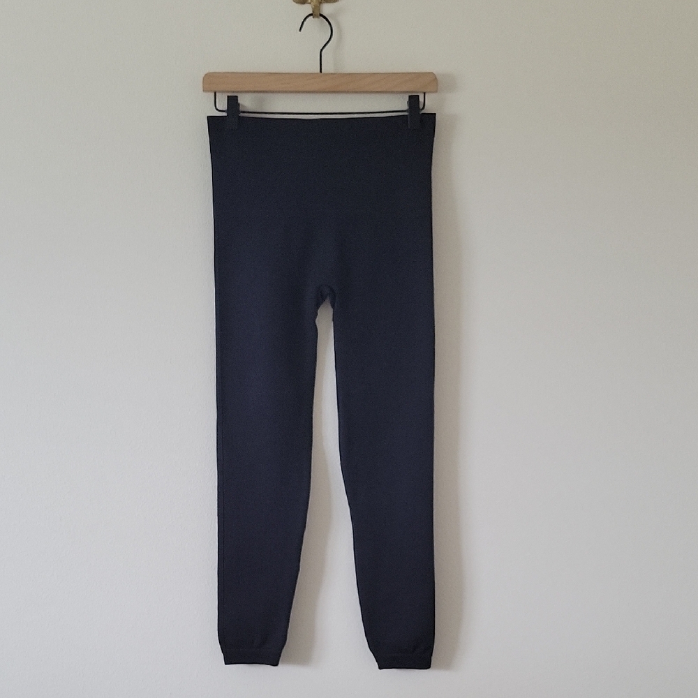SPANX Black Classic Crop Legging Size Large